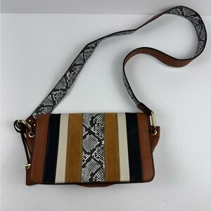 Elegant Multi-Color Crossbody Bag in cognac multi-color faux leather never used